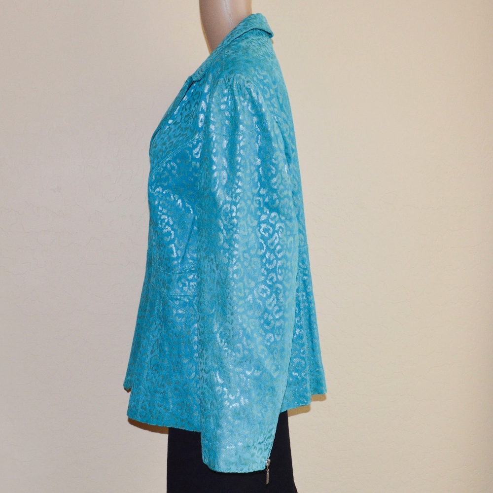 PAMELA MCCOY Blue & Silver Genuine Suede Cheetah Animal Print Zip Jacket NWT - Picture 3 of 6